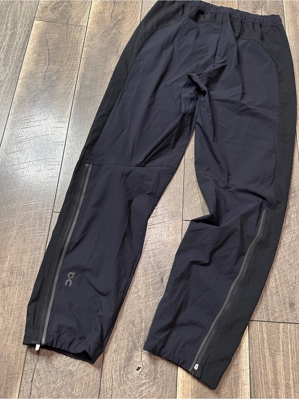 On Cloud Run On Track Pants