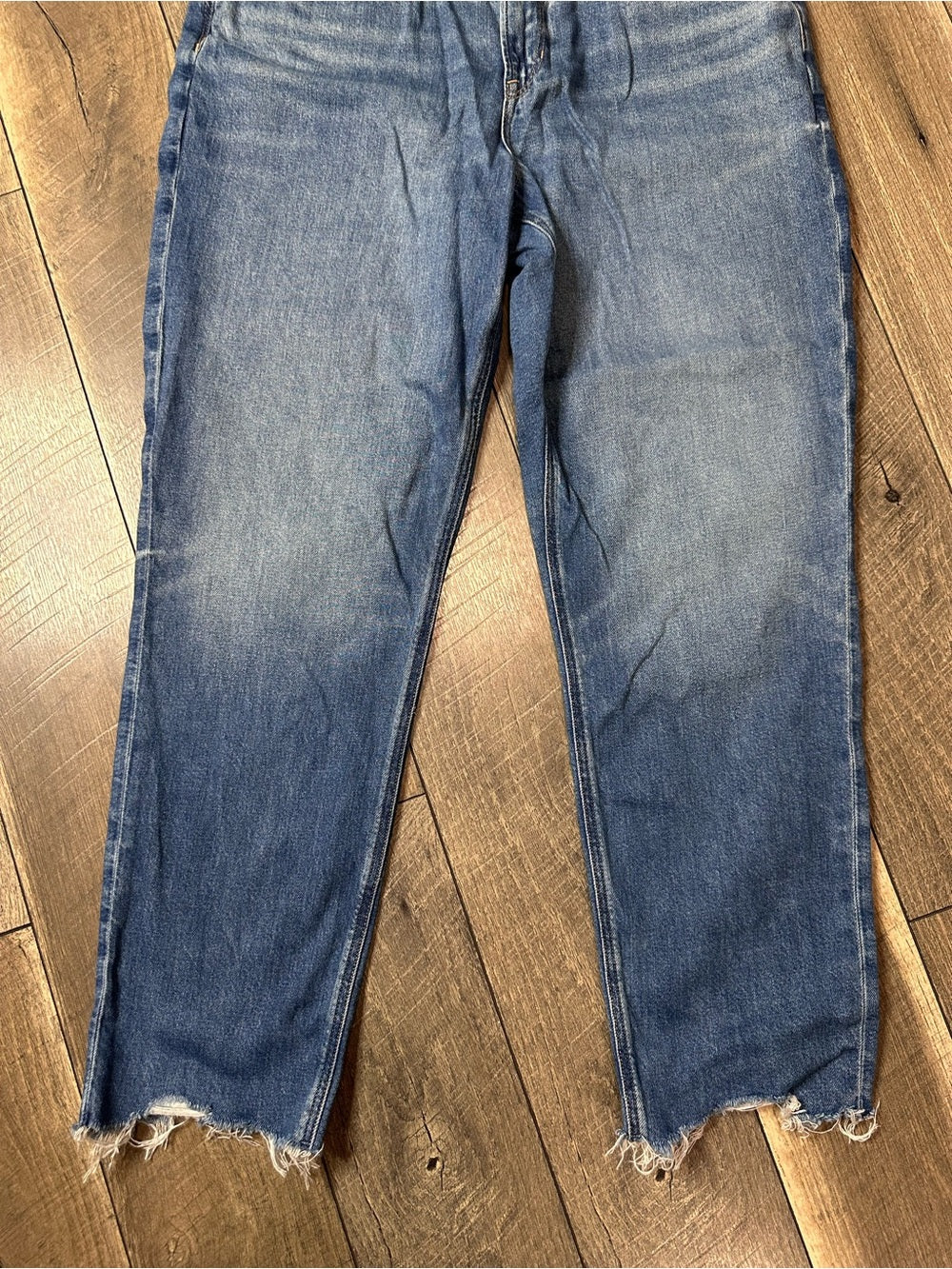 American Eagle Mom Jeans