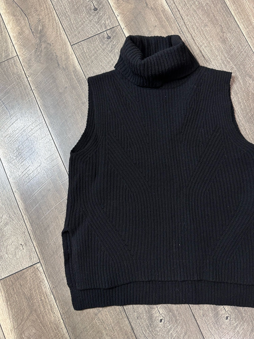 Madewell Turtleneck Sleeveless Sweater