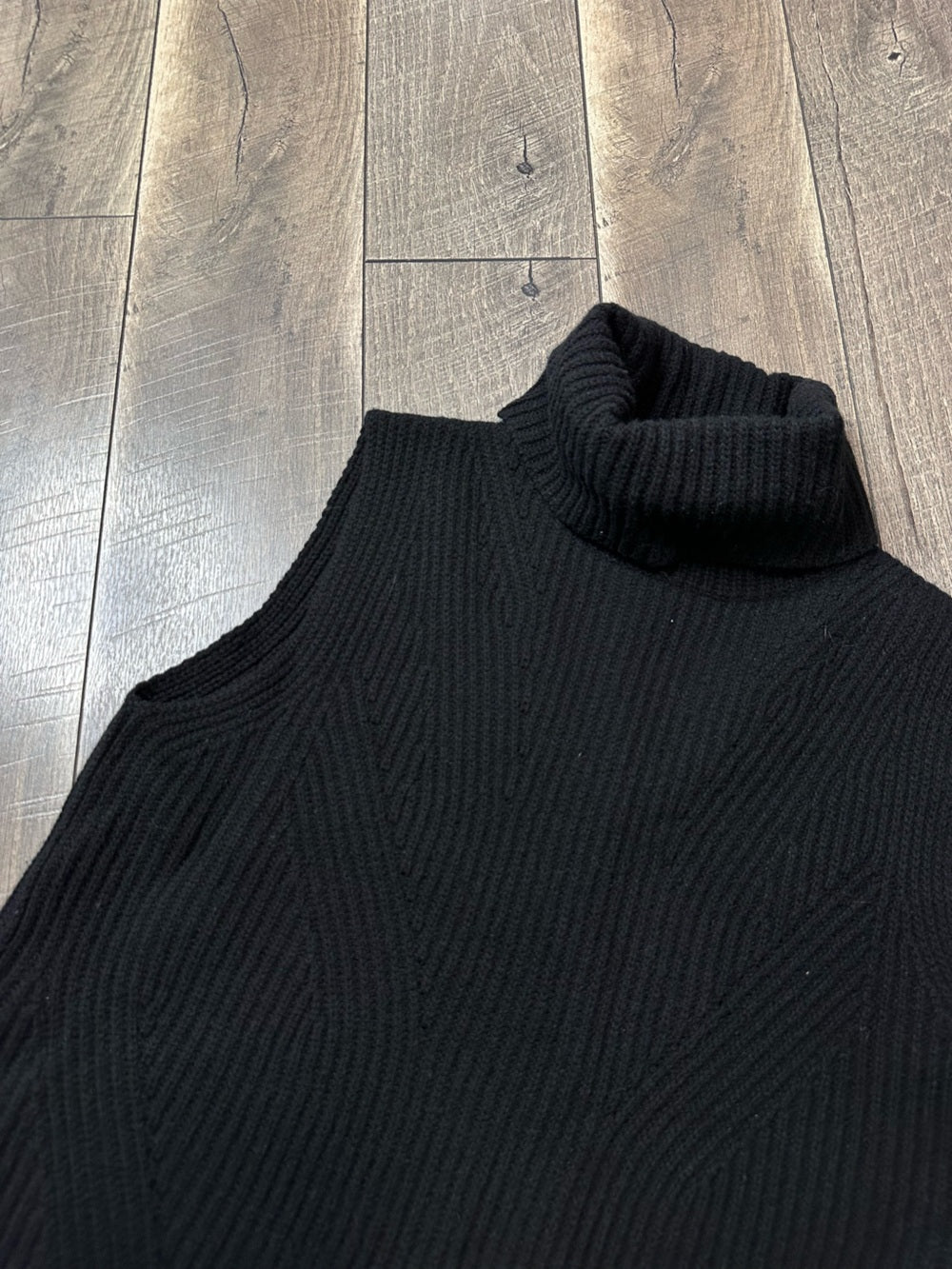 Madewell Turtleneck Sleeveless Sweater