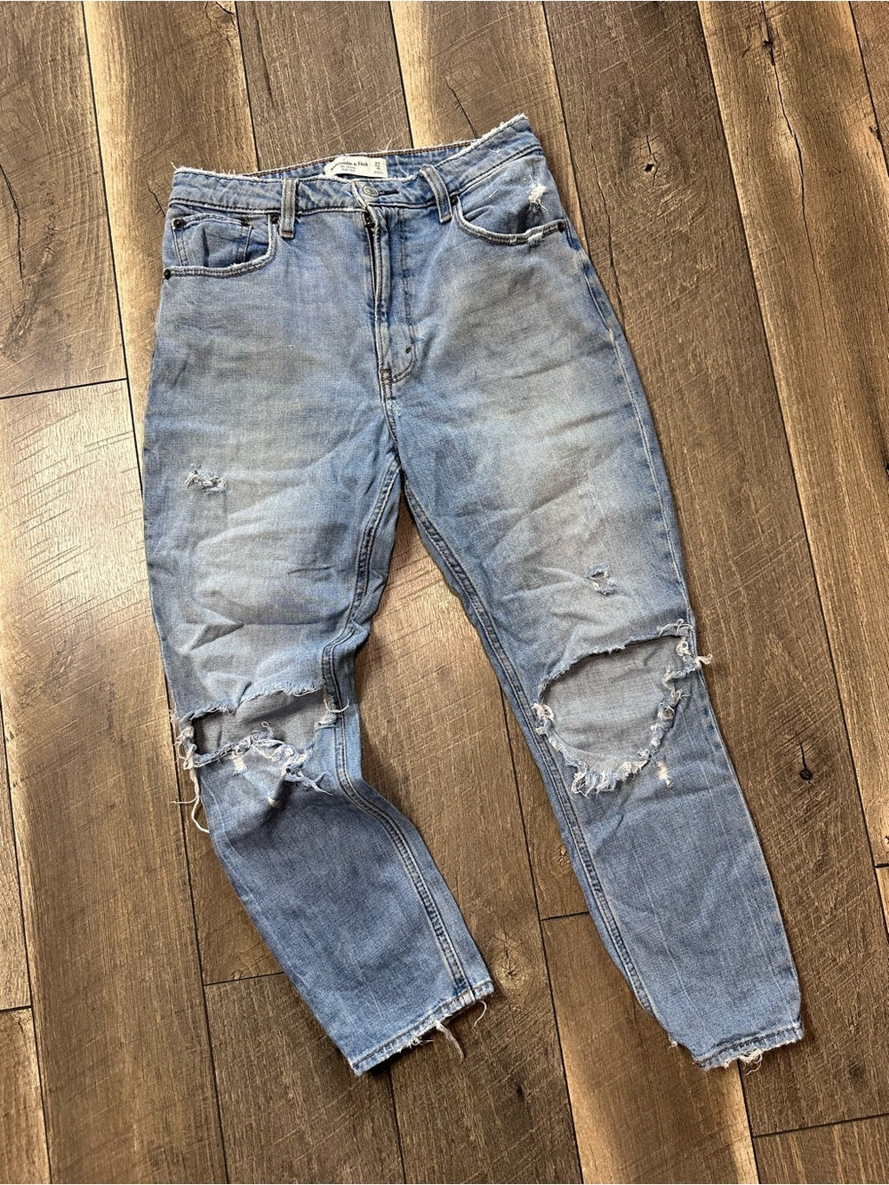 Abercrombie & Fitch The Skinny Hi Rise Jeans