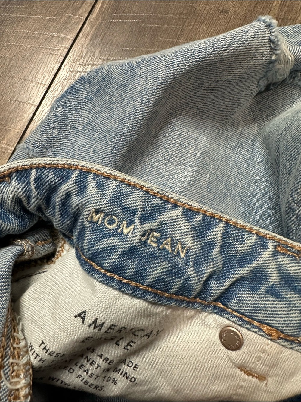American Eagle Mom Jeans