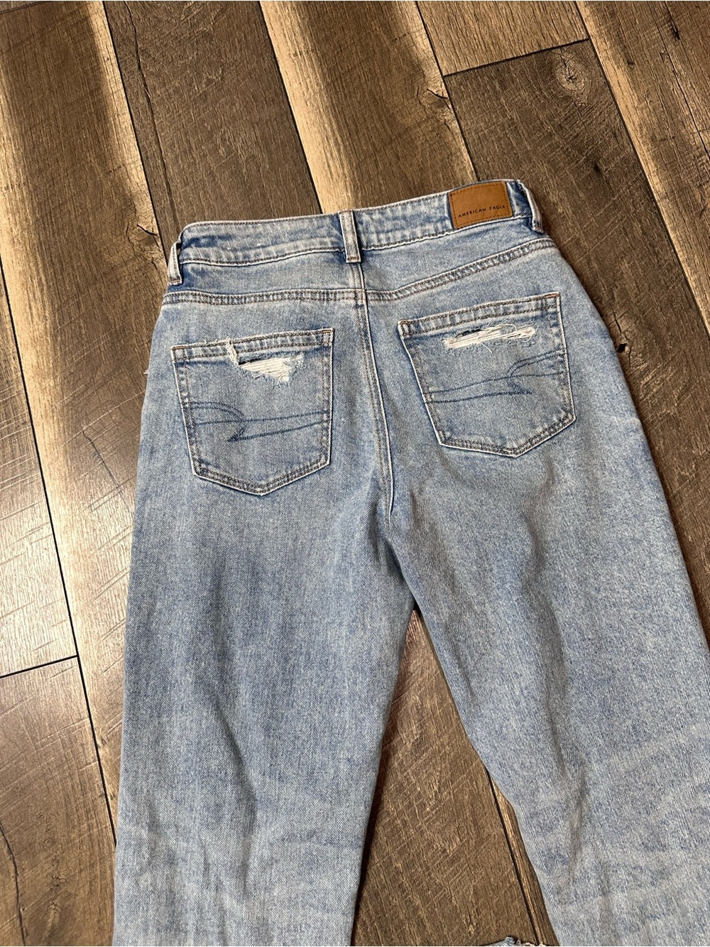 American Eagle Mom Jeans