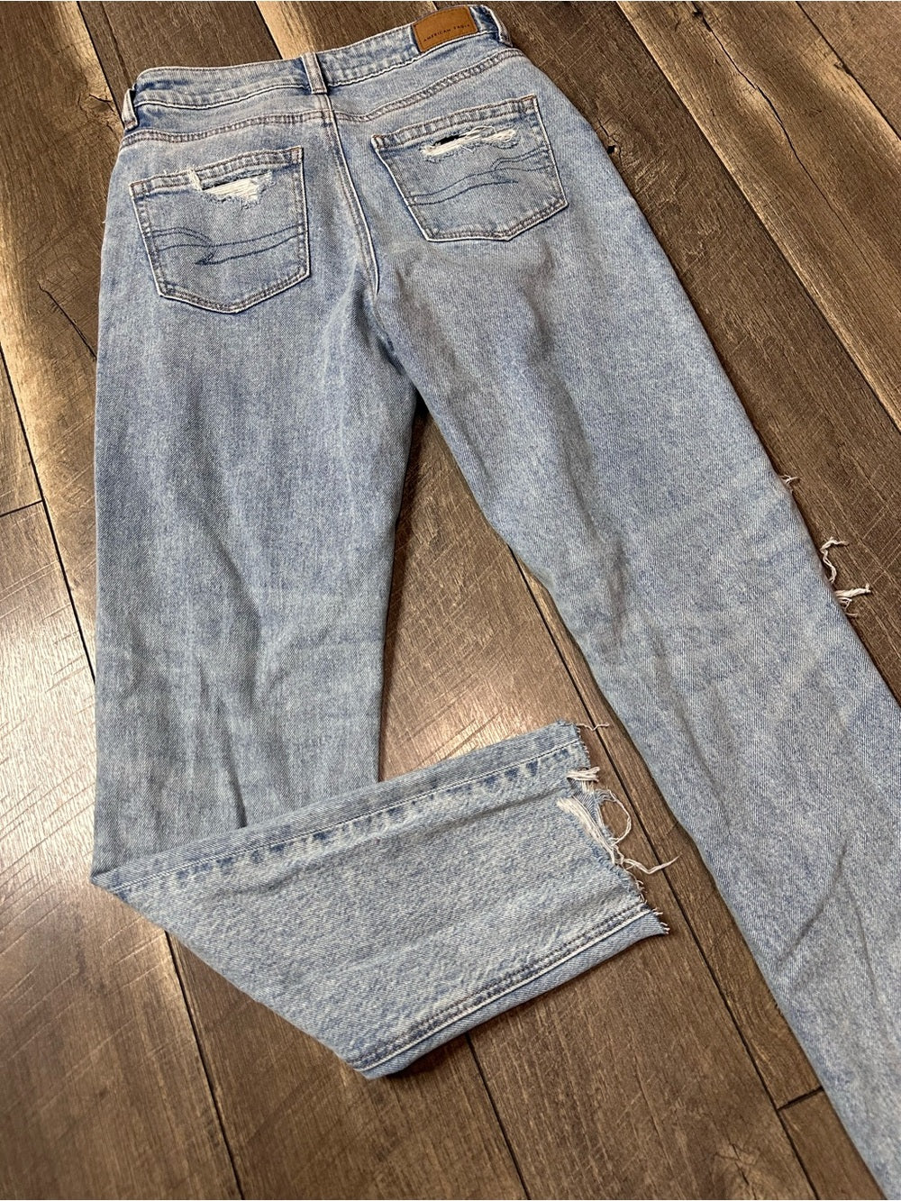American Eagle Mom Jeans