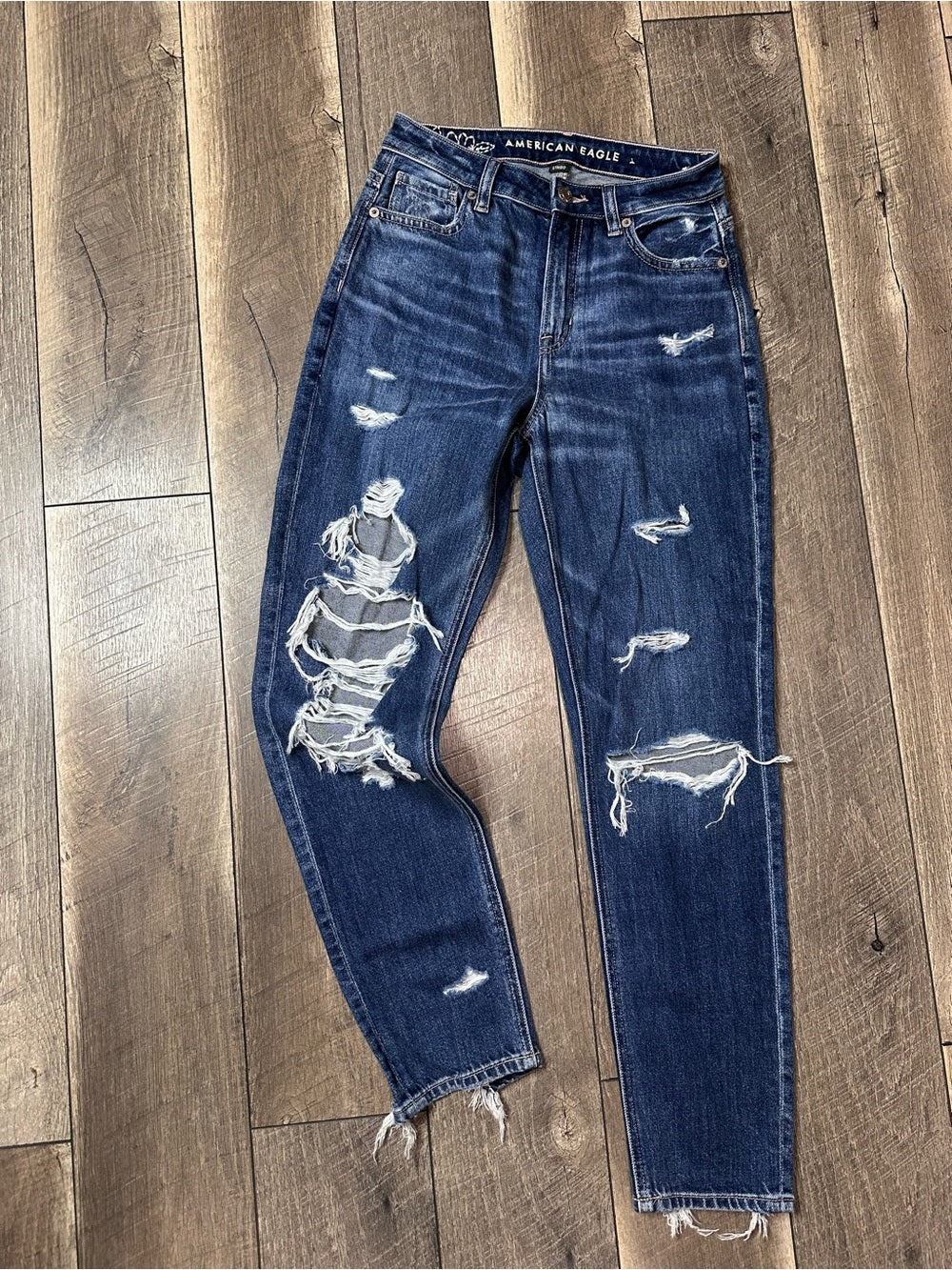 American Eagle Mom Jeans
