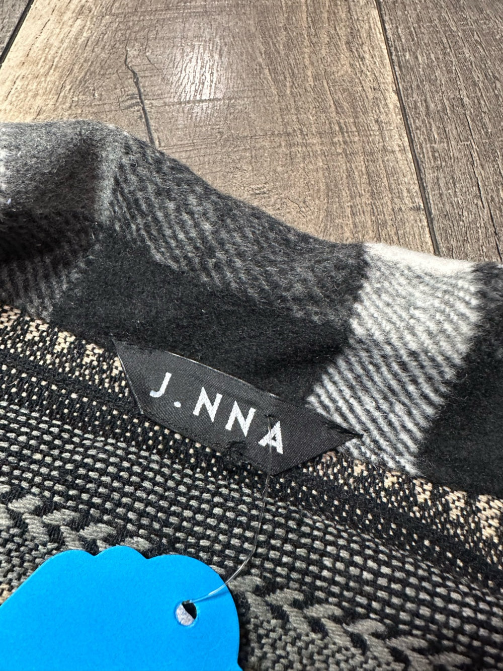 J. Nna Crop Button Down Shacket