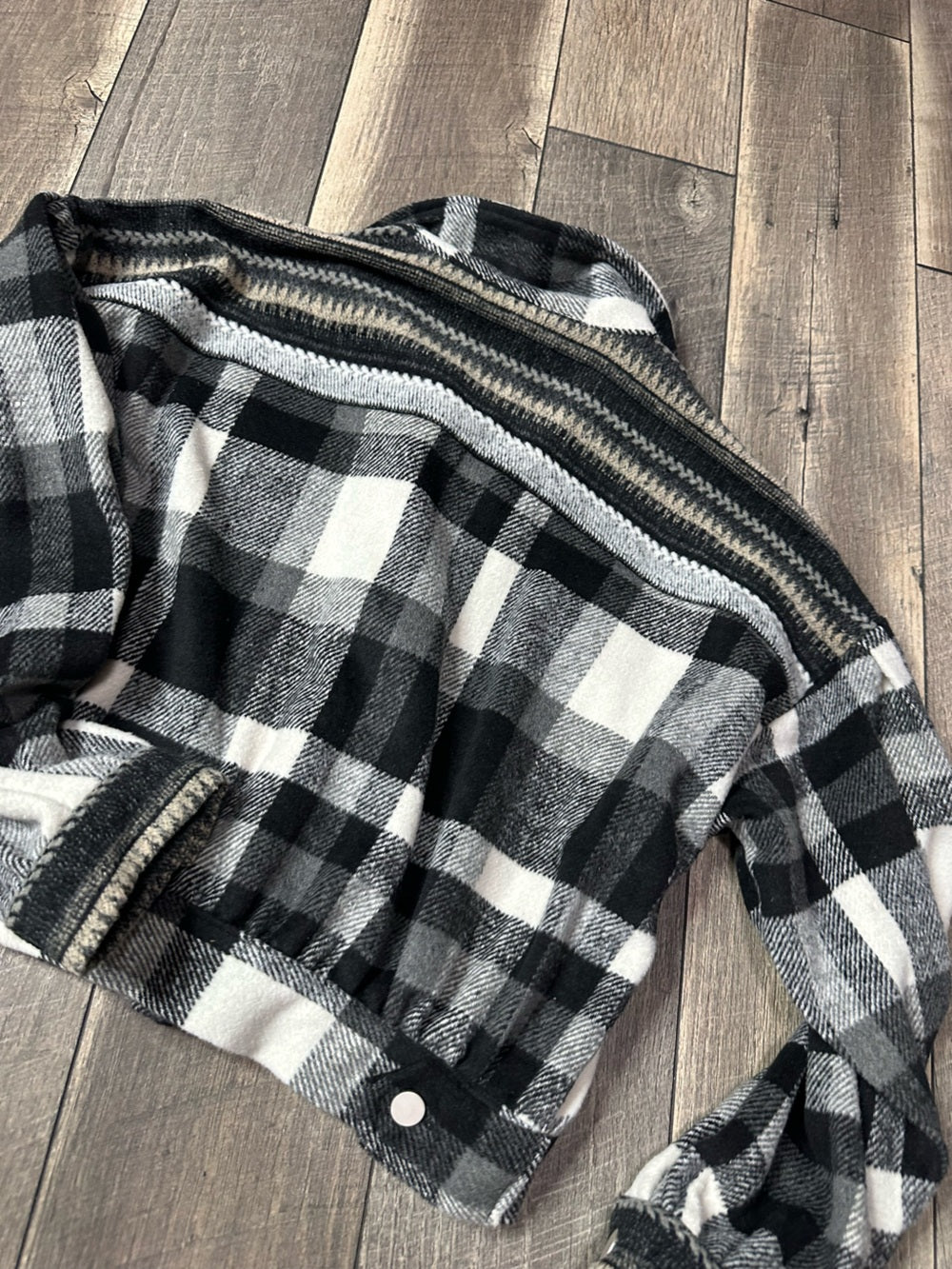 J. Nna Crop Button Down Shacket