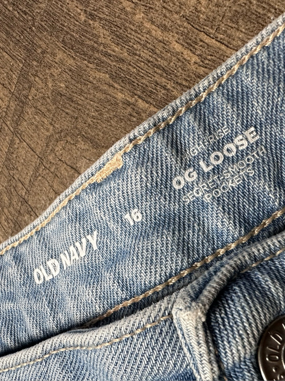 Old Navy OG Loose Hi Rise Floral Embroidered Jeans