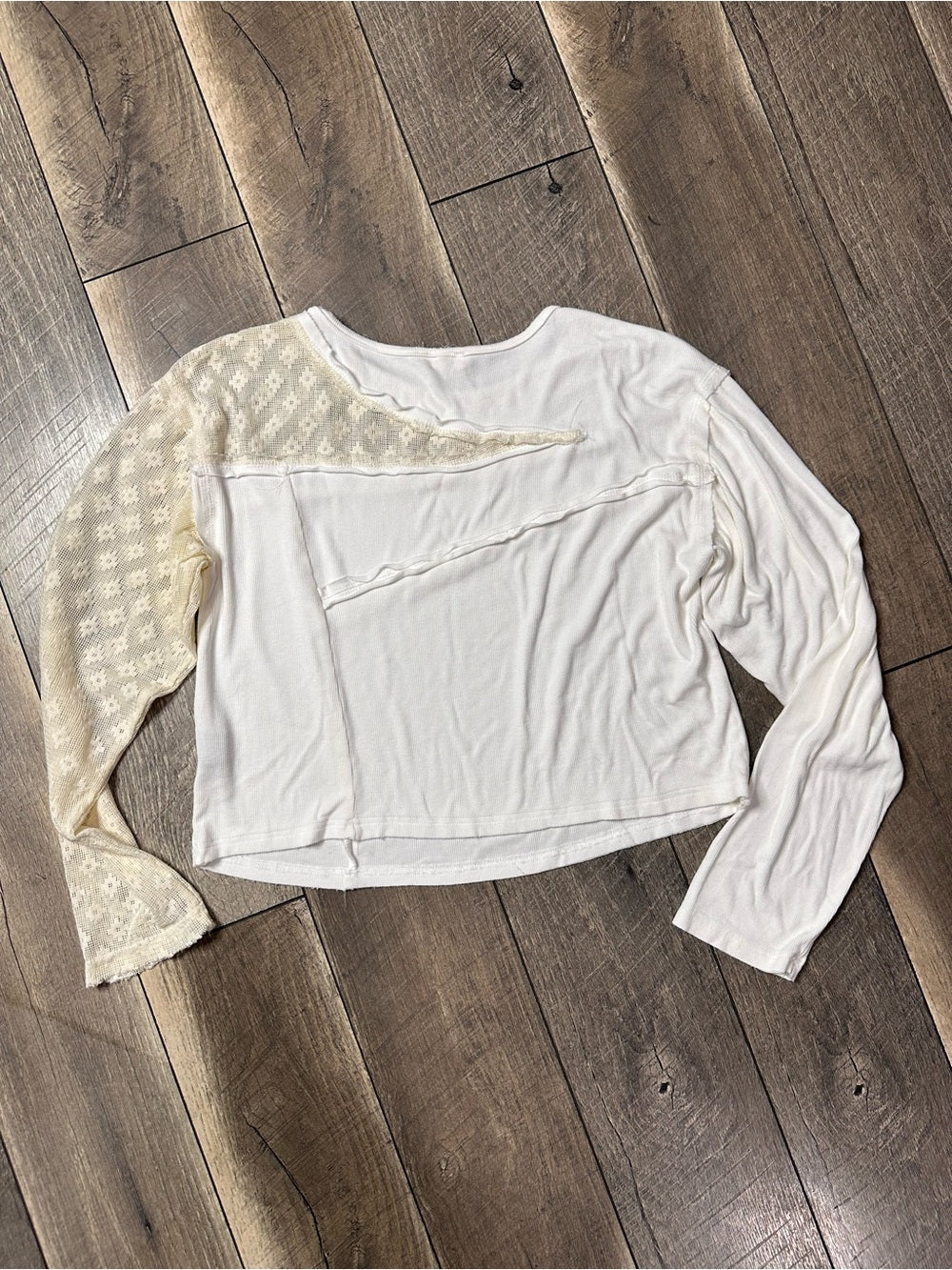 POL Lace/Ribbed Long Sleeve Crop Top