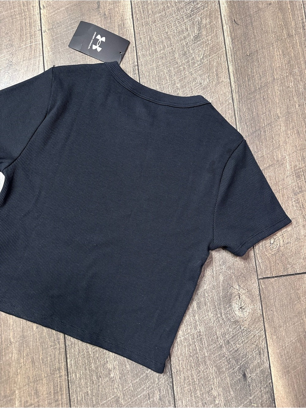 Under Armour Black Ribbed Crop Top