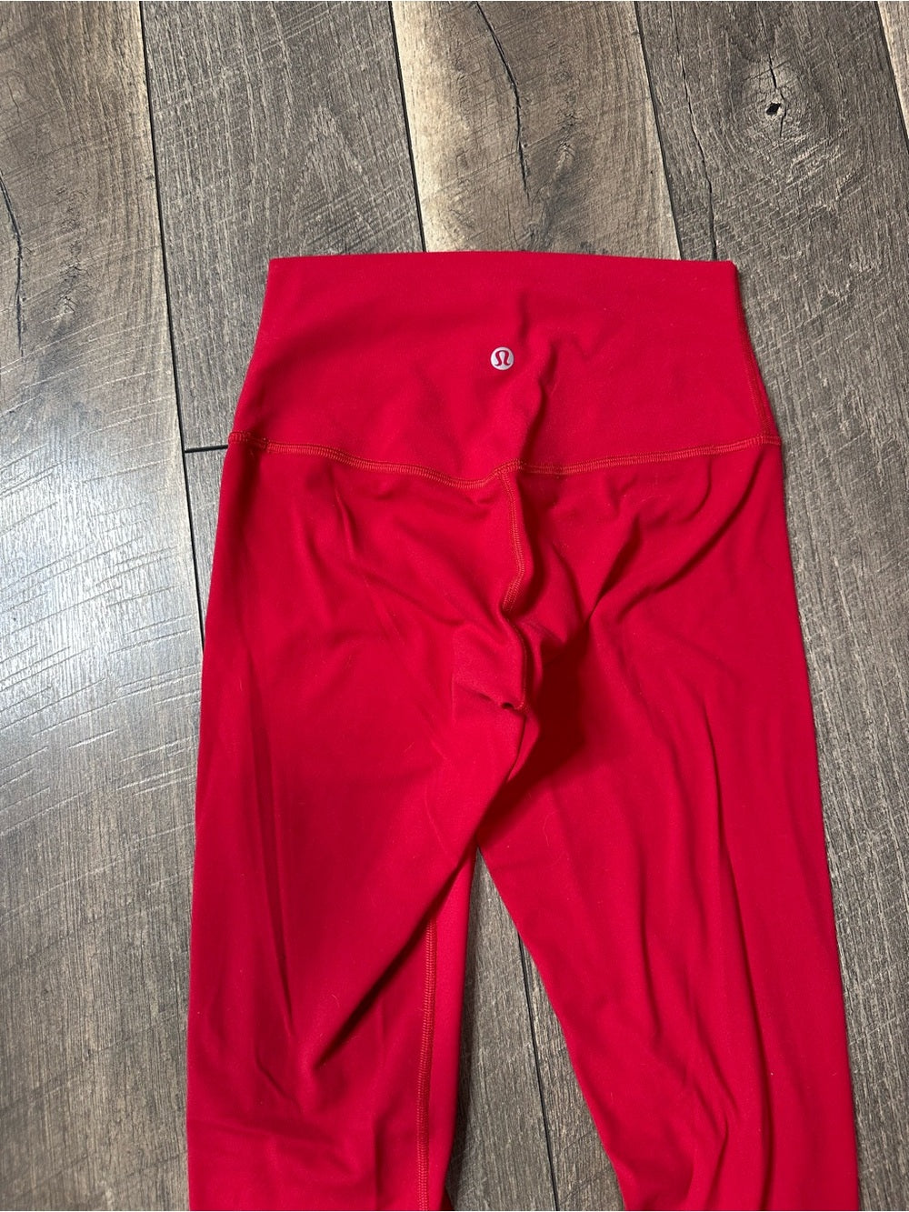 Lululemon Align Pant II 25"
Dark Red