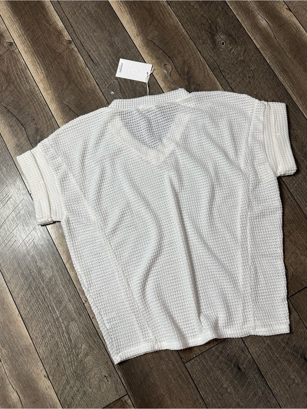 Andree by Unit Short Sleeve Top