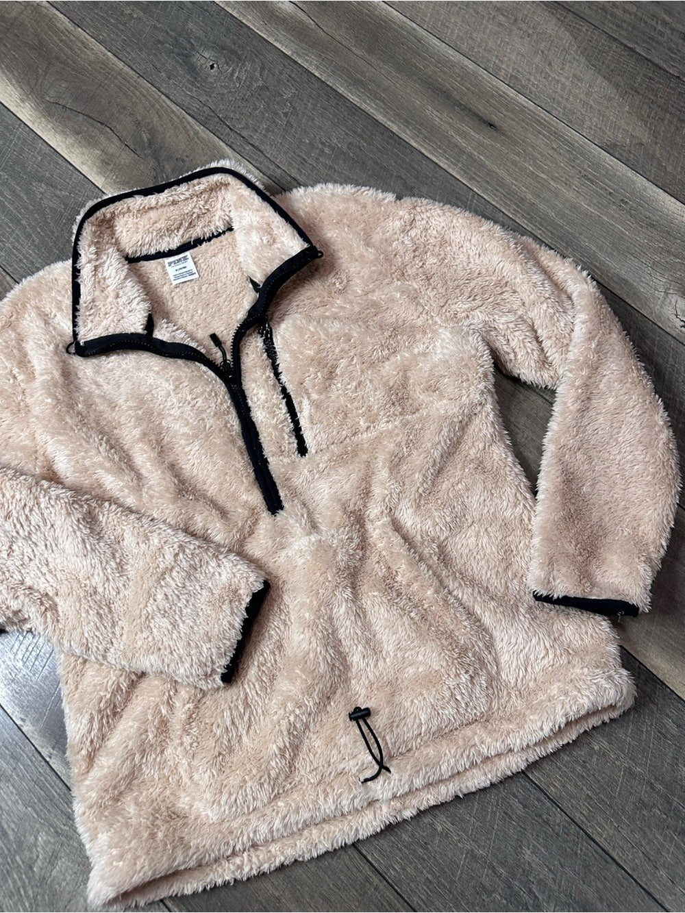 PINK Victoria’s Secret Sherpa 1/2 Zip Pullover