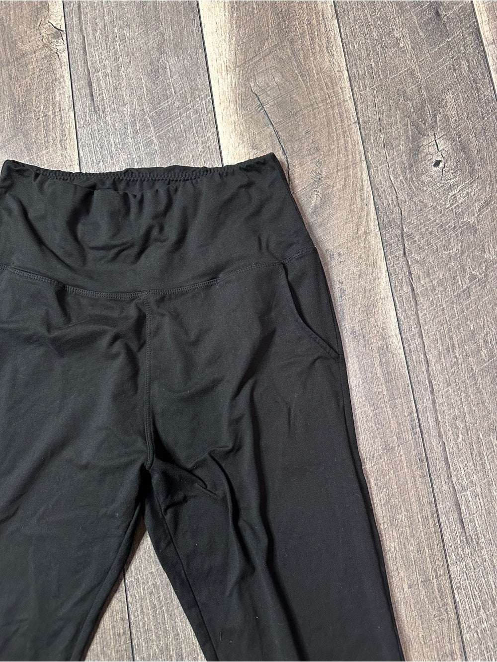 Boutique Buttery Soft Leggings (pockets)