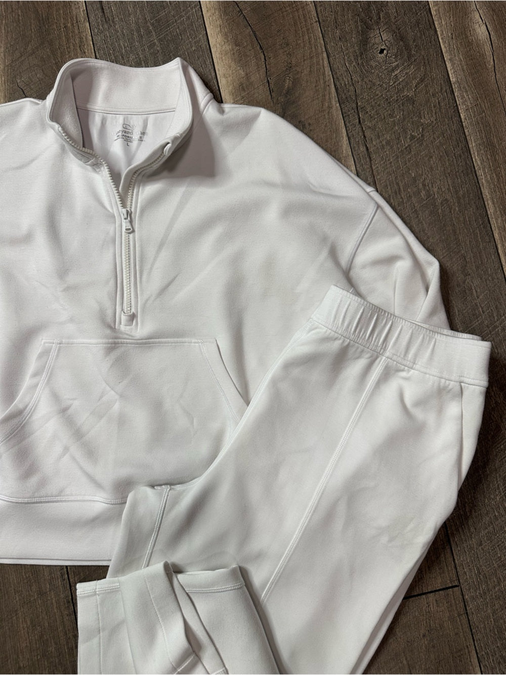Vineyard Vines Performance 2pc Set