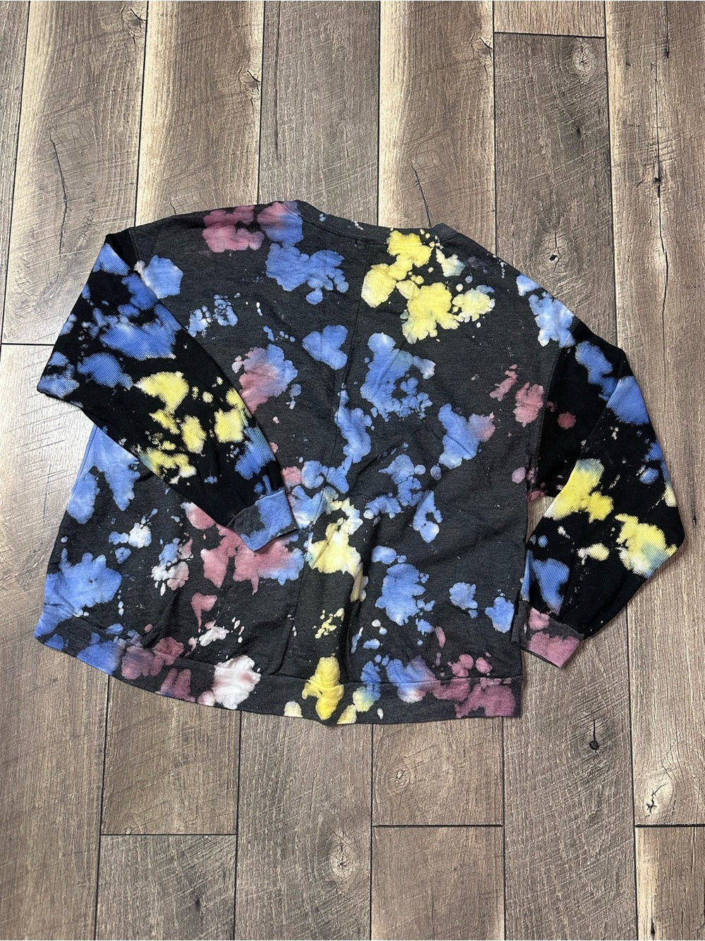 T Party Tie Dye Long Sleeve