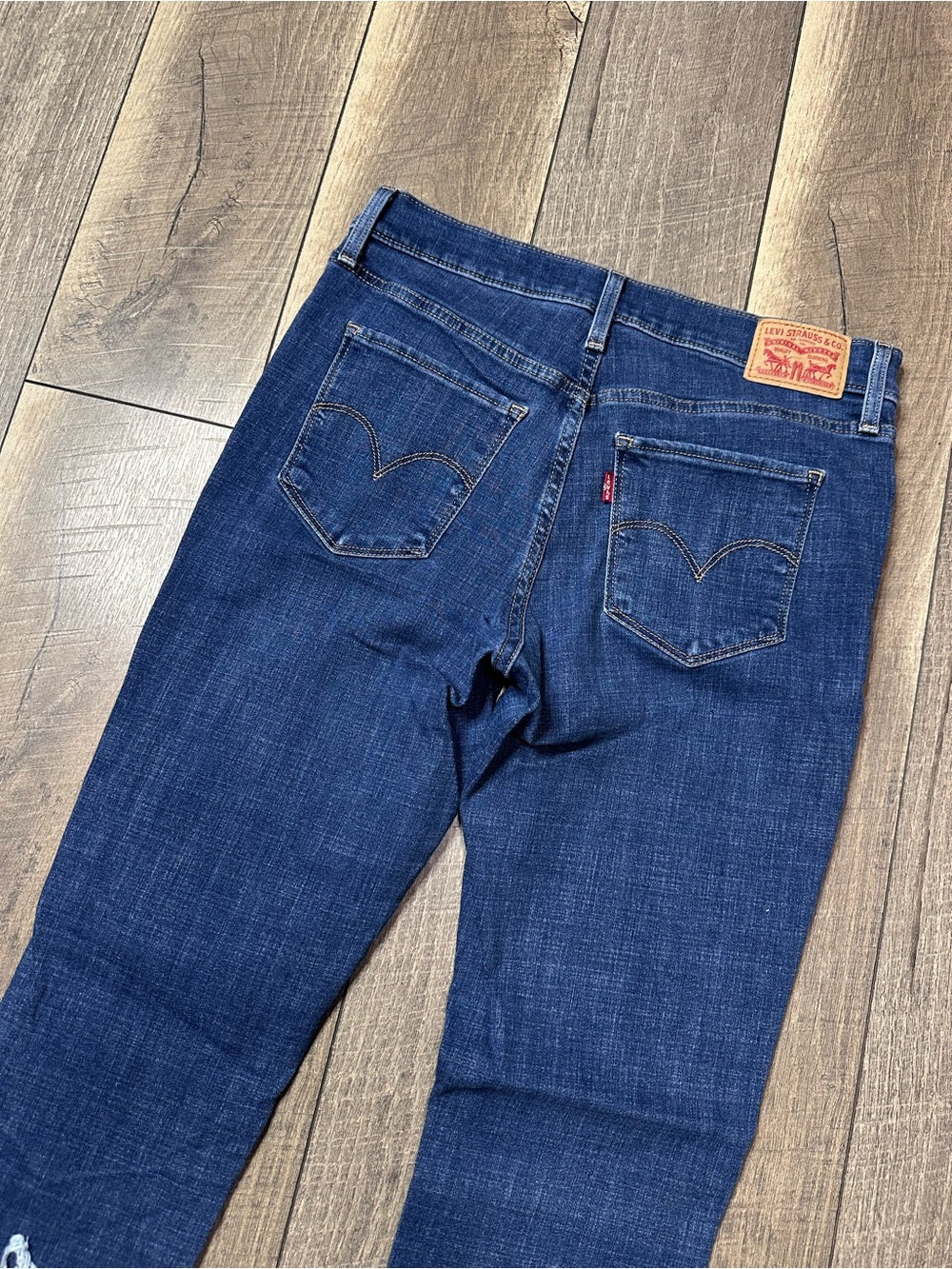 Levi’s 311 Shaping Skinny Jeans