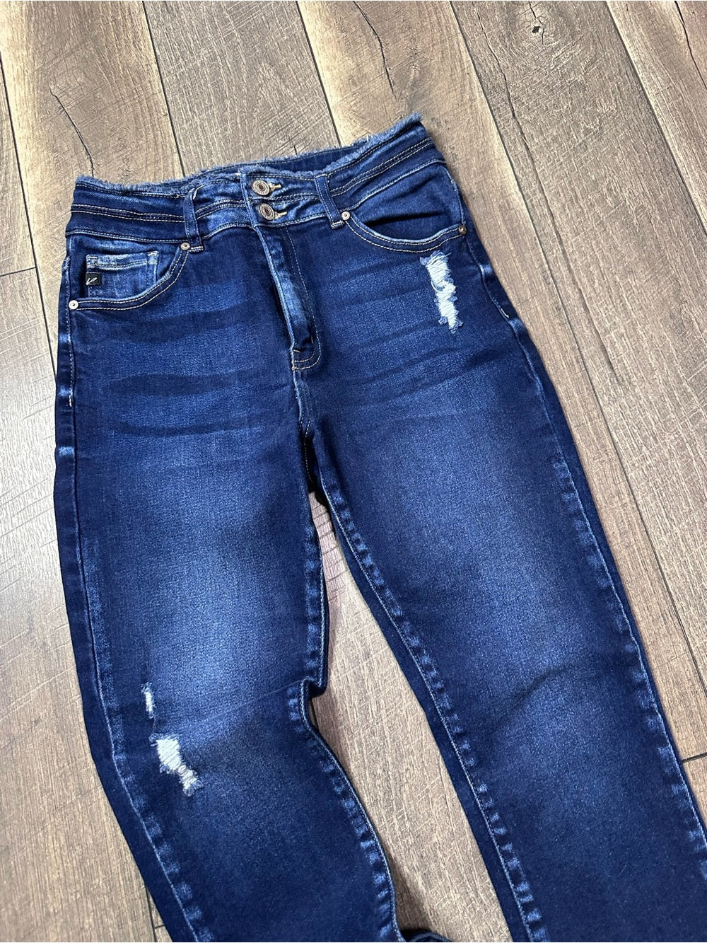 Kancan Double Button Skinny Jeans