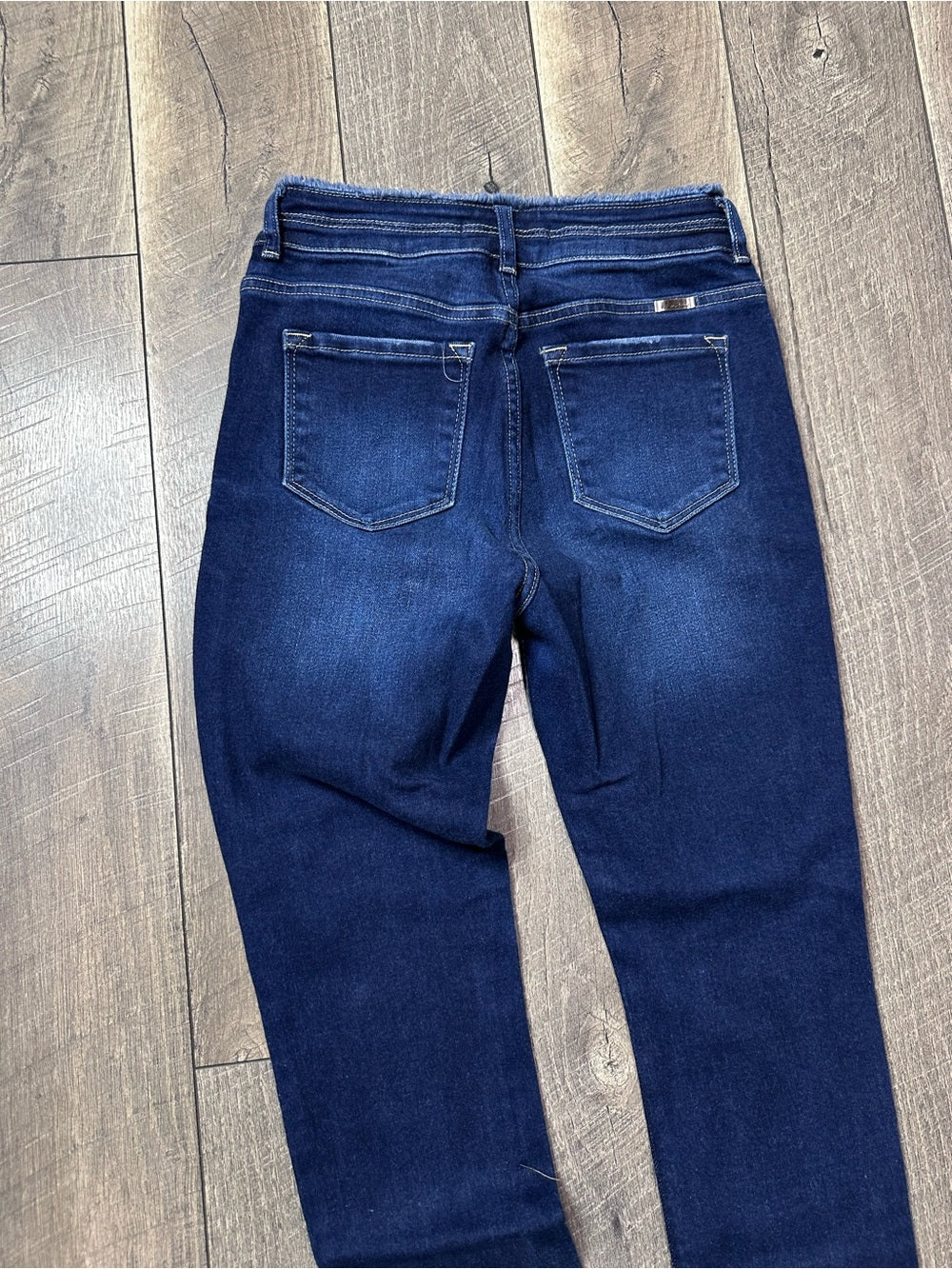 Kancan Double Button Skinny Jeans