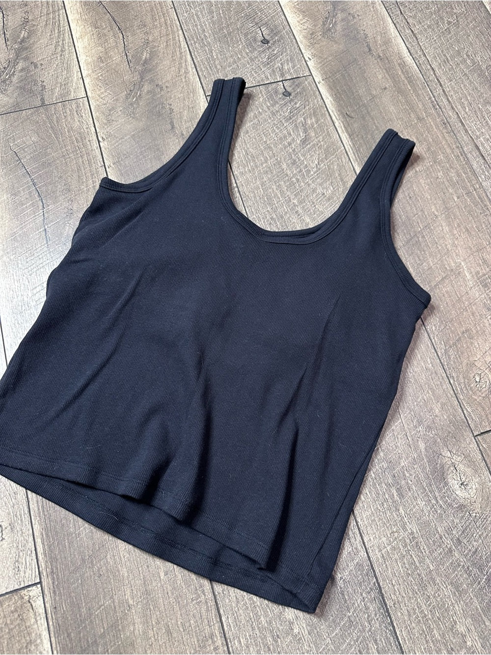 Abercrombie & Fitch Bra-Free Collection Ribbed Tank Top