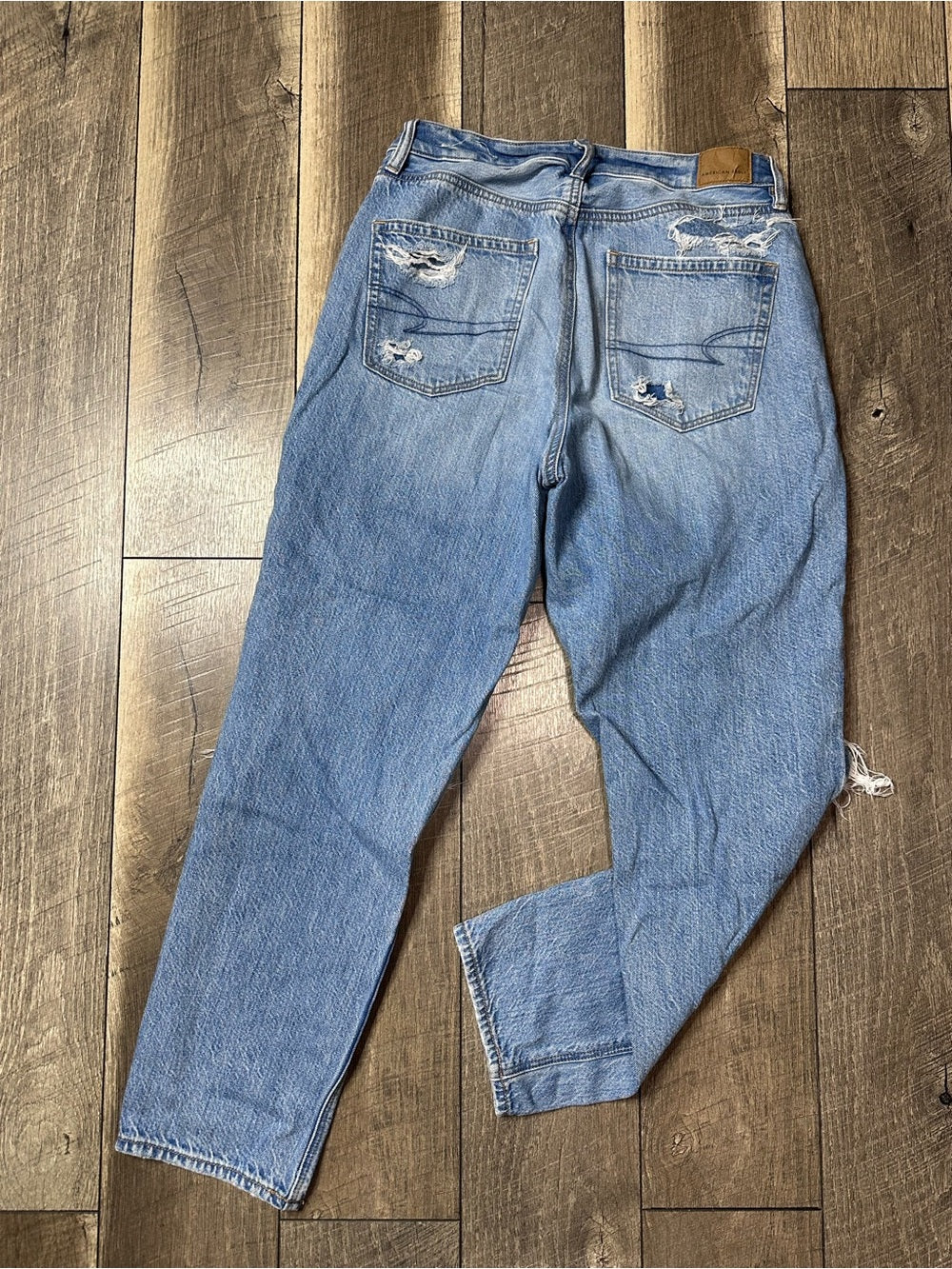 American Eagle Mom Jeans
