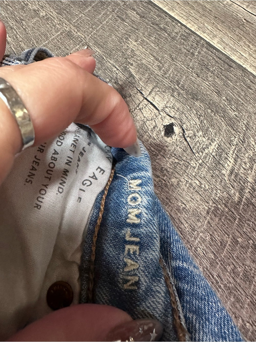 American Eagle Mom Jeans