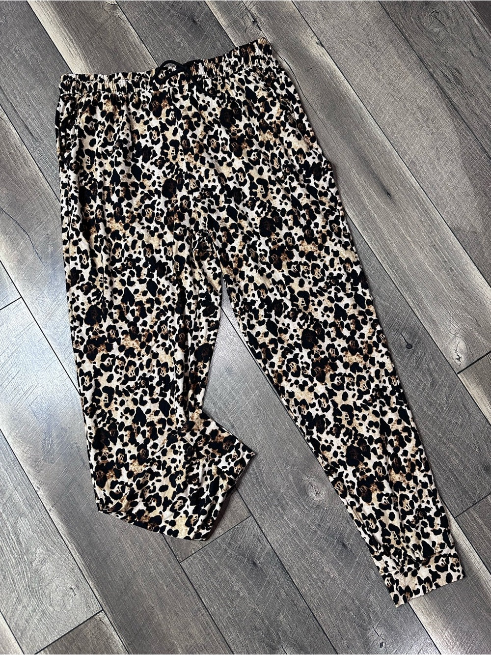 Boutique Leopard Buttery Soft Joggers