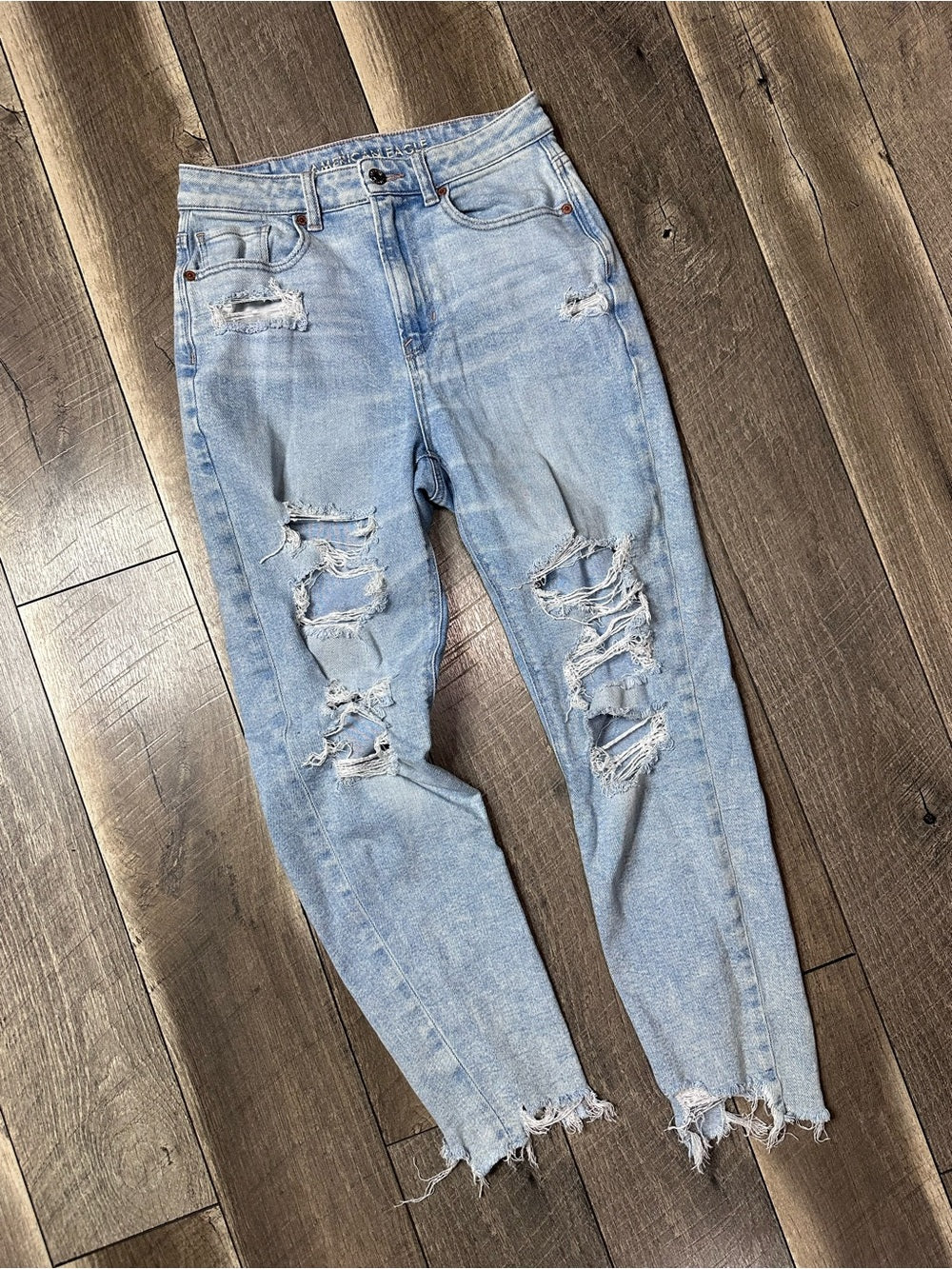 American Eagle Highest Rise Mom Jeans