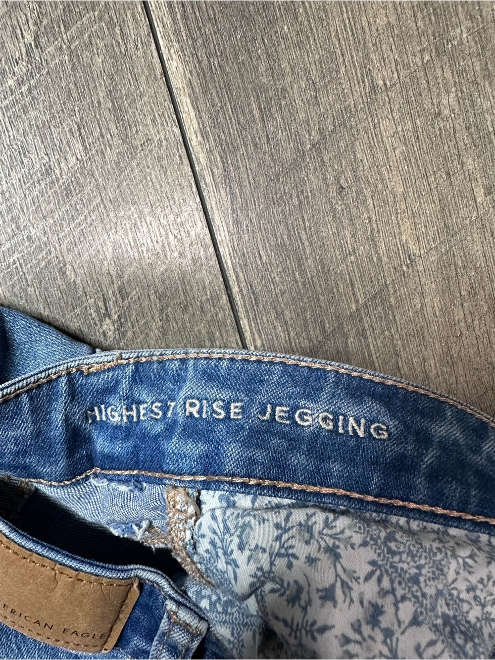 American Eagle Highest Rise Jeggings