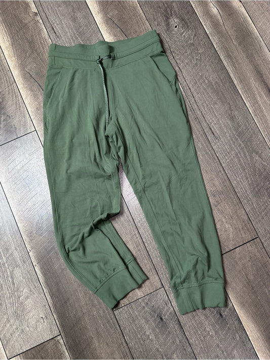 Lululemon Ready to Rulu High-Rise Jogger Crop
Green Twill