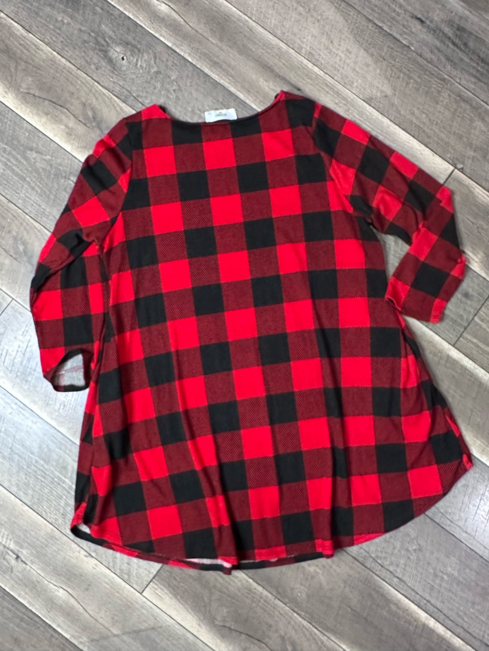 31:25 Boutique Plaid Top (pockets)