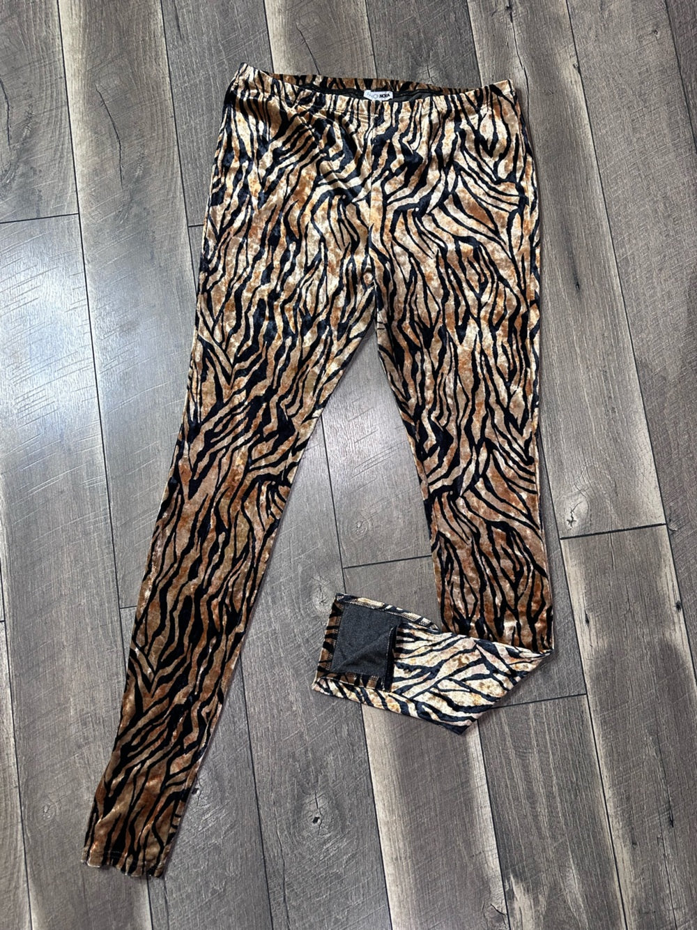 Fashion Nova Leggings