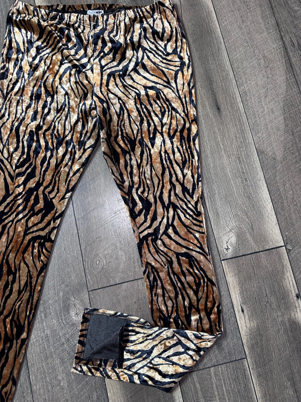 Fashion Nova Leggings
